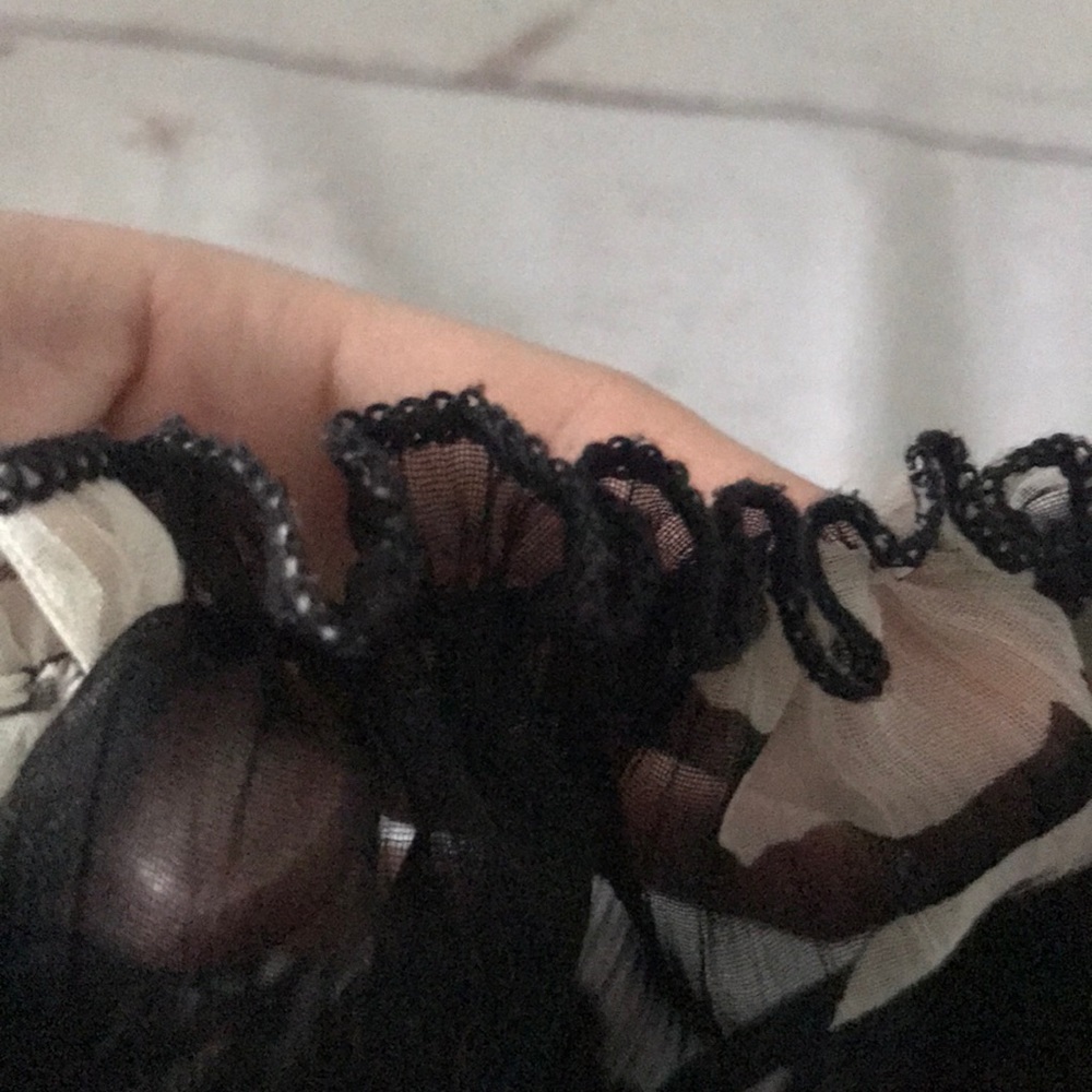 Top - Picture 3 of 4